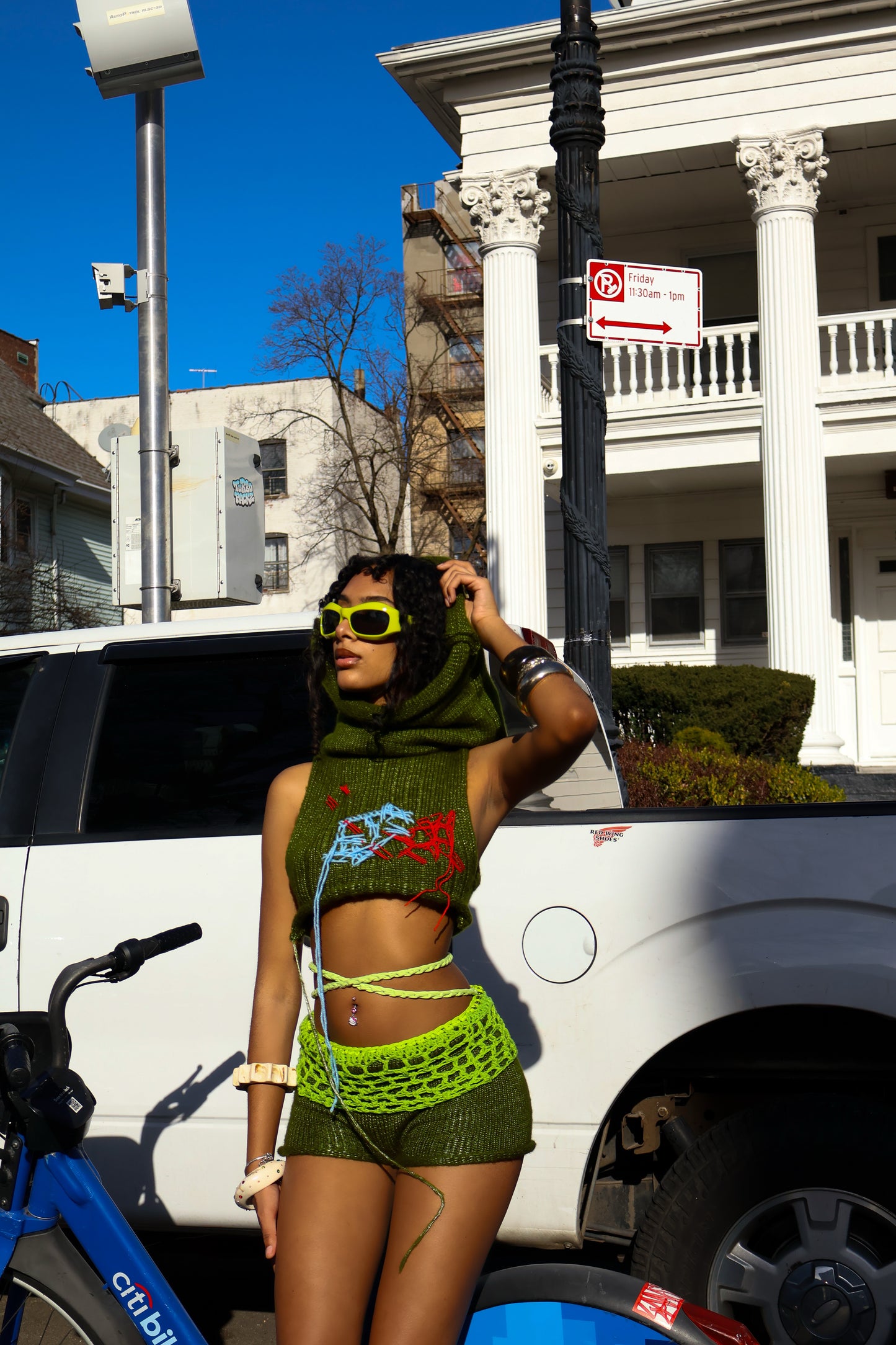VIRELAI SHORTS