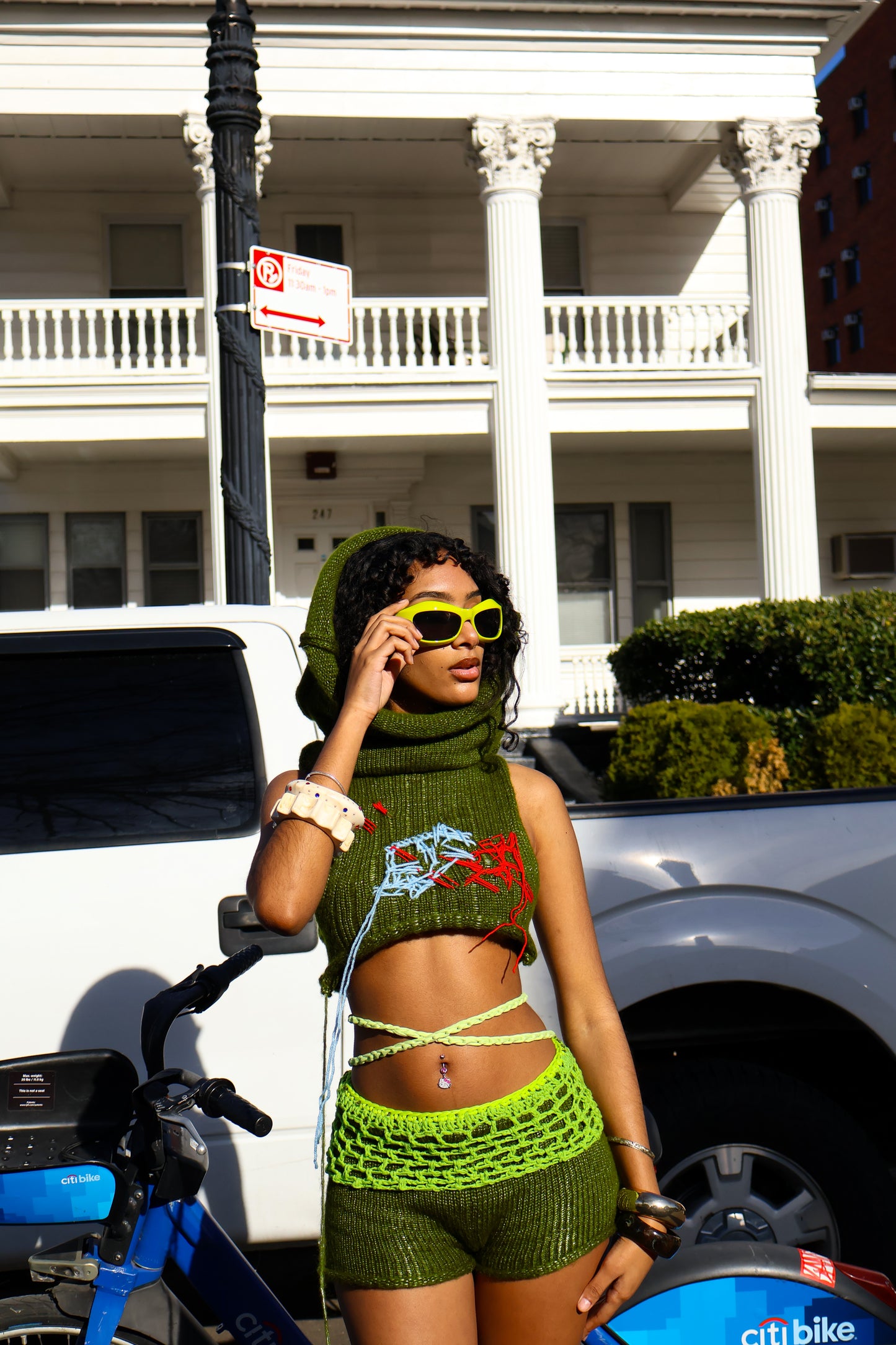 VIRELAI SHORTS